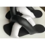 Rasteira Máxima Pillow Cruzada Preto e Branco - Imagem 4