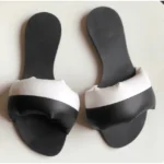 Rasteira Máxima Pillow Unic Preto e Branco